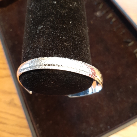 Ladies Jewellery - Picture 2 of 8